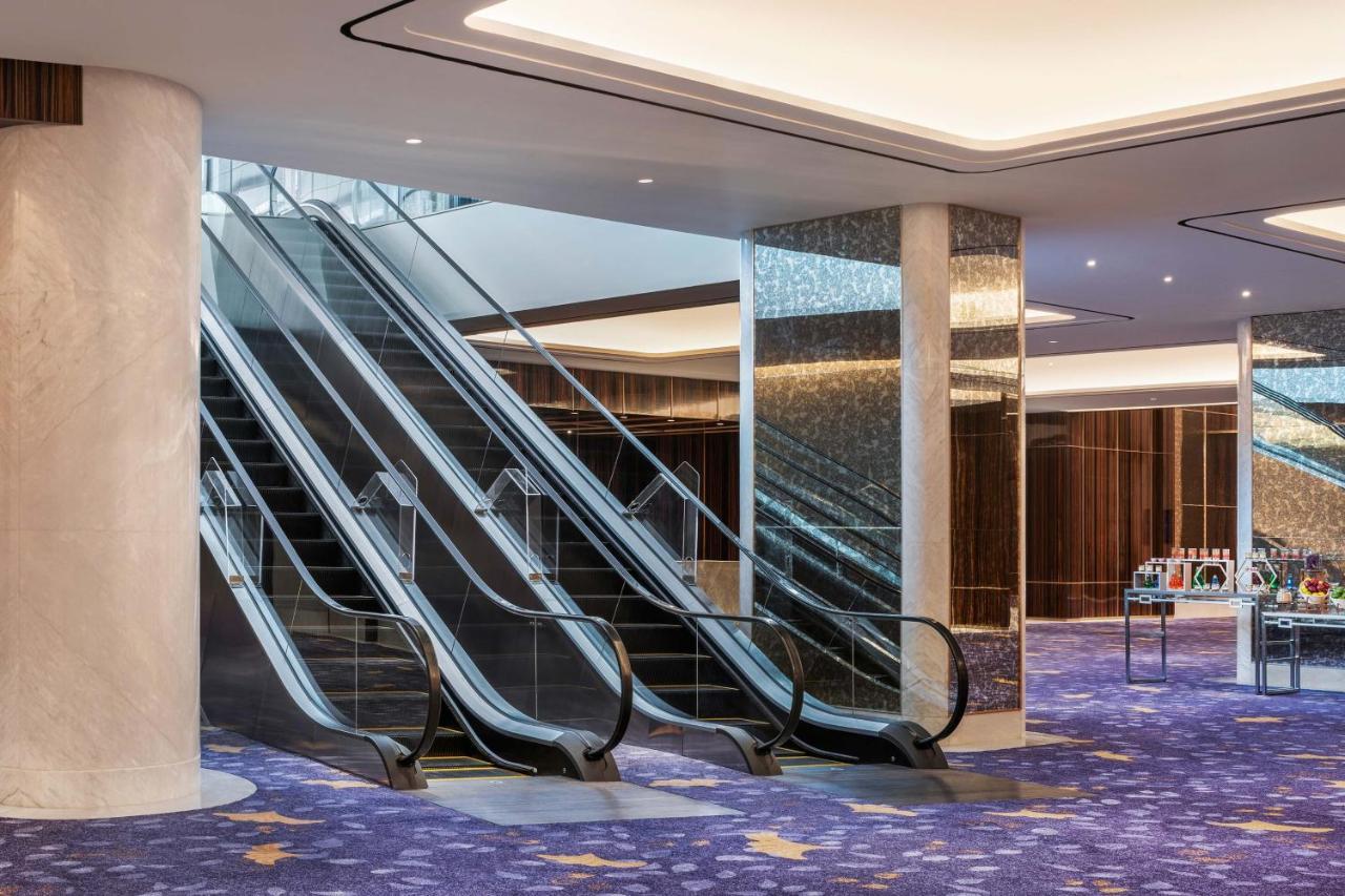 The Westin Surabaya Otel Dış mekan fotoğraf