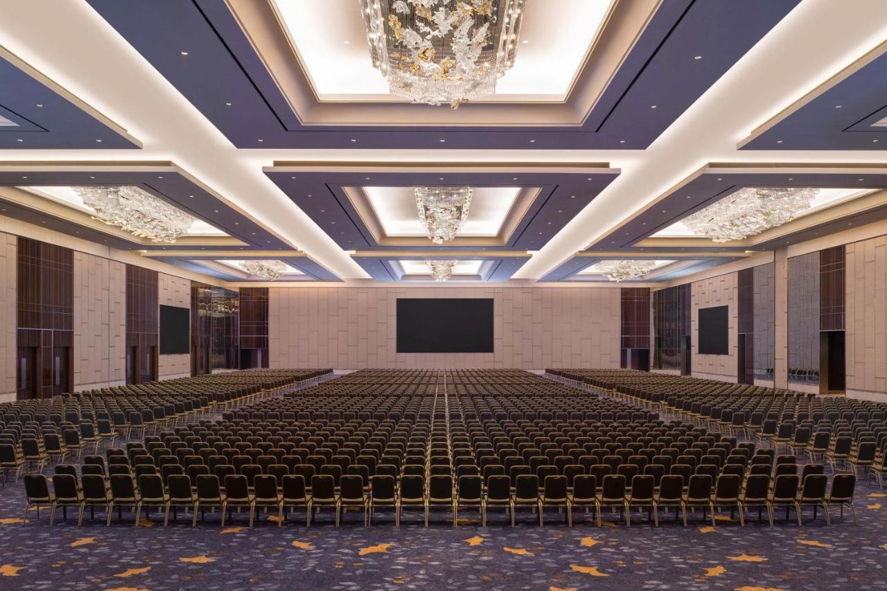The Westin Surabaya Otel Dış mekan fotoğraf